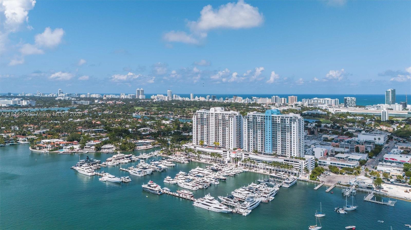 SUNSET HARBOUR SOUTH COND - Residential