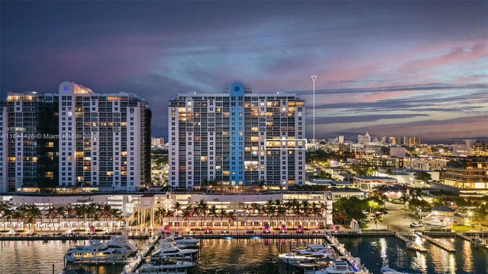 SUNSET HARBOUR SOUTH COND - Residential