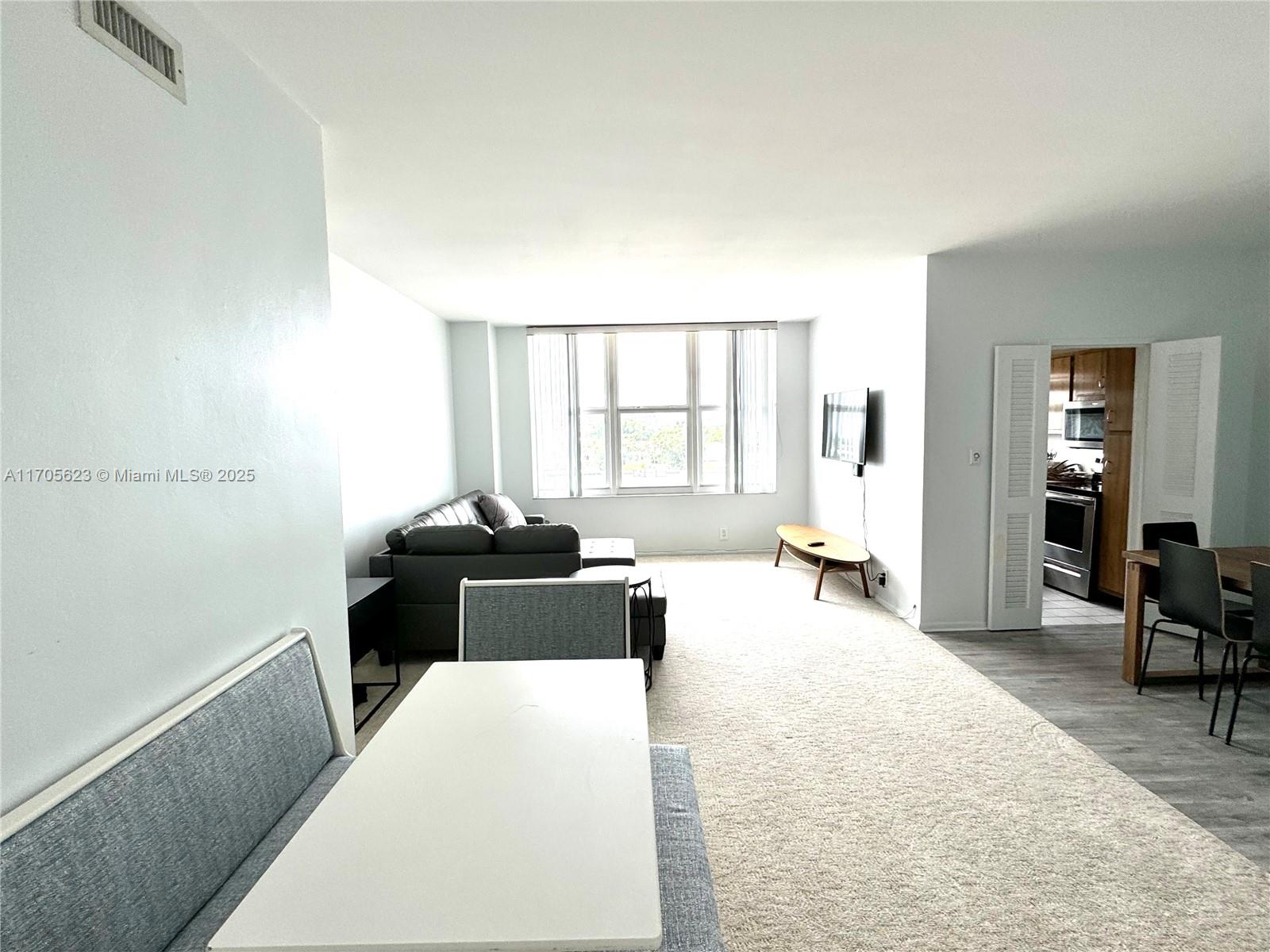 MIMOSA CONDO - Residential