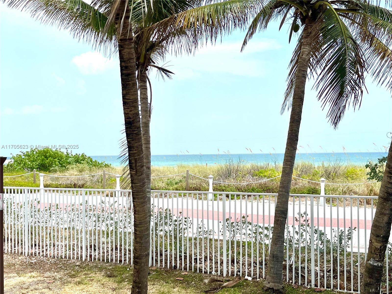 MIMOSA CONDO - Residential