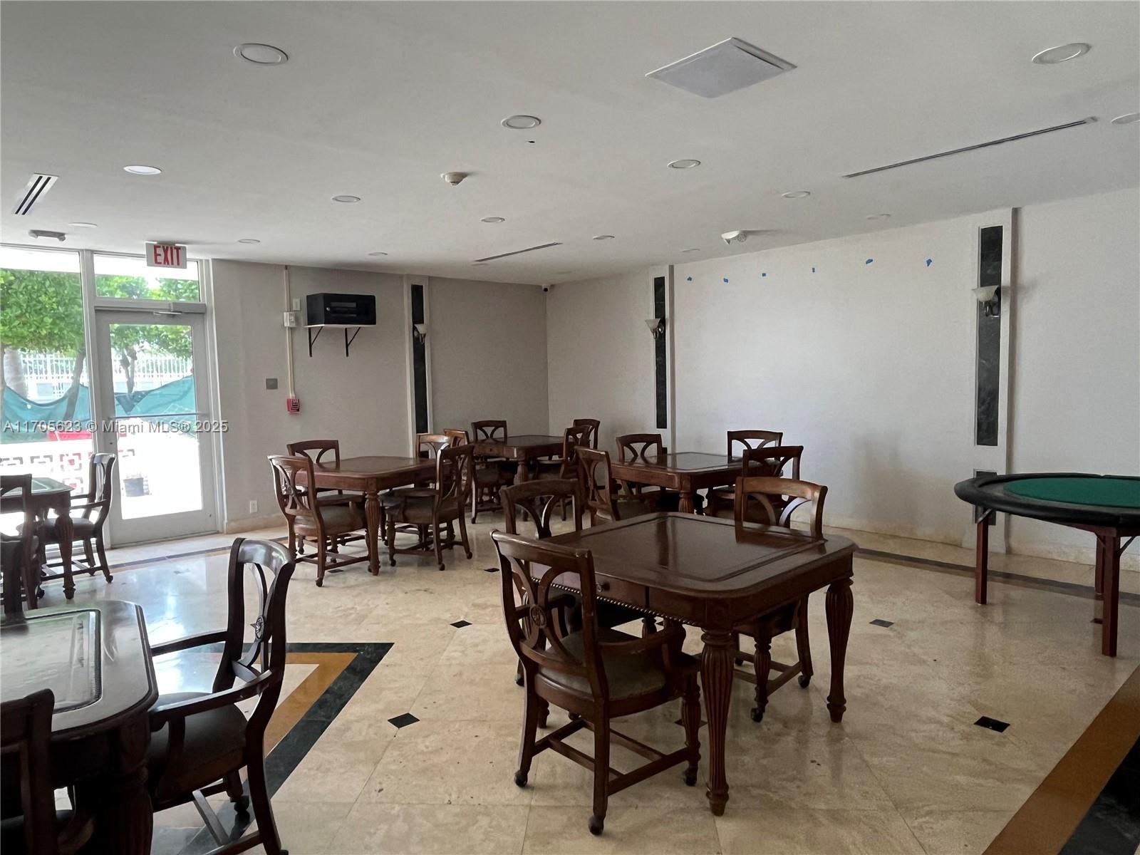 MIMOSA CONDO - Residential