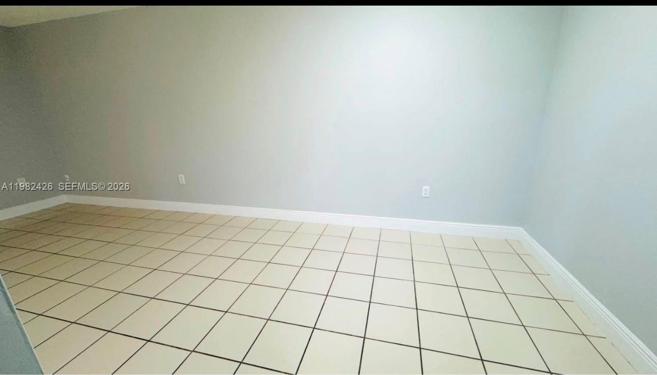 15635 SW 74th Cir Dr 3