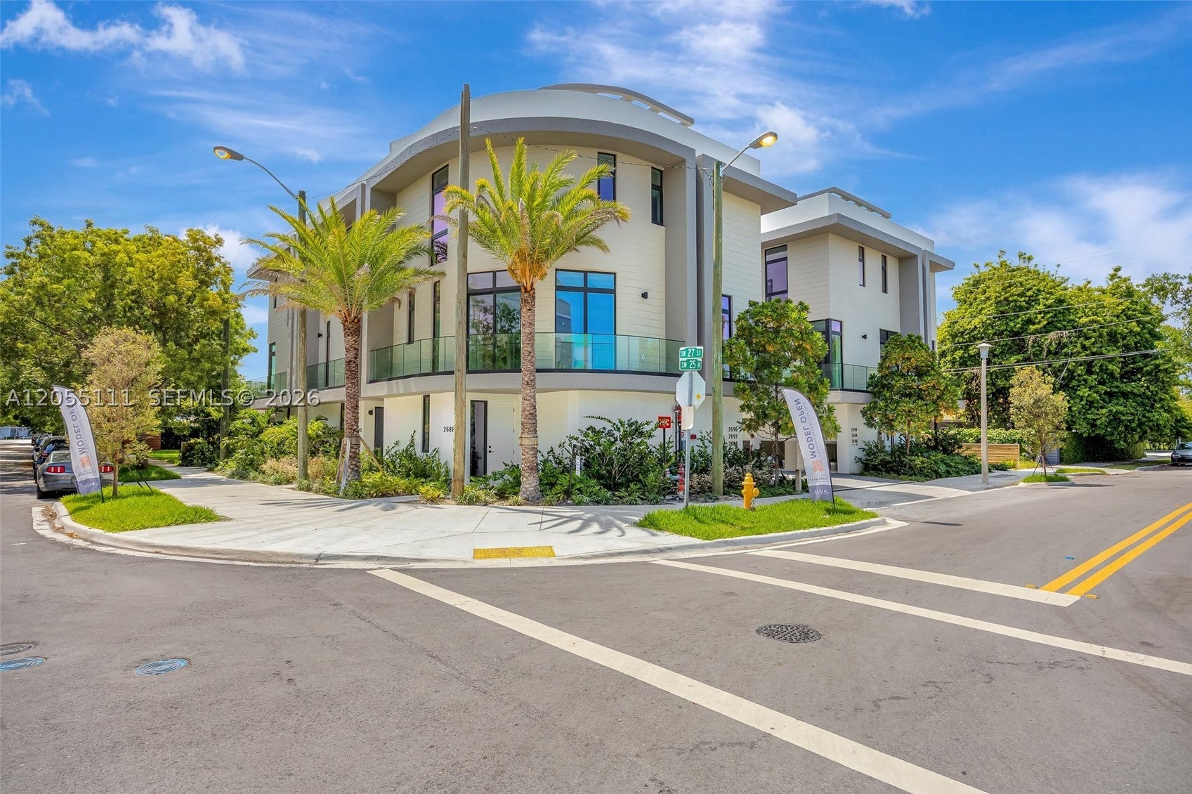 2692 SW 25th Ave