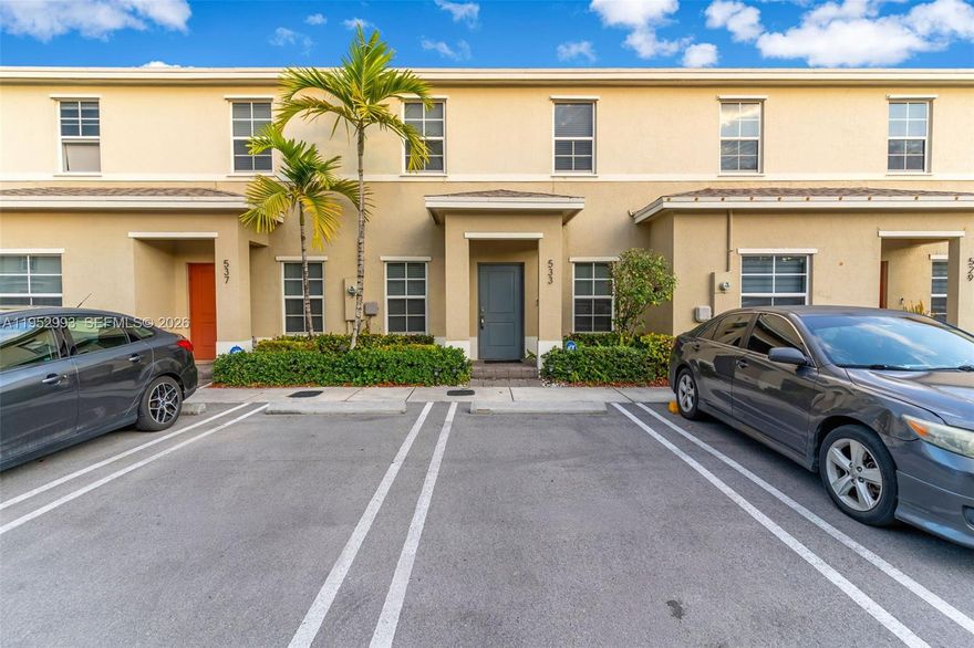 Brand new home. 3B/2 1/2 B. Community Pool. Two assigned parking spaces in front of the townhouse door. Close to the mall, restaurant, beach, and school. 2 minutes to the turnpike.