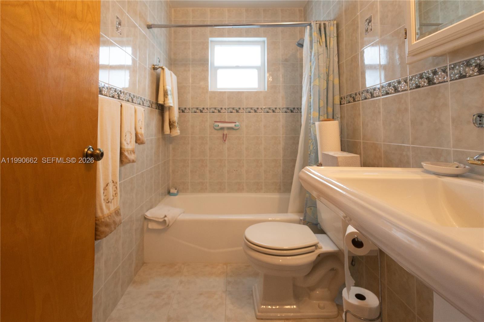 MEADOW WOOD MANOR SEC 10 - Residential