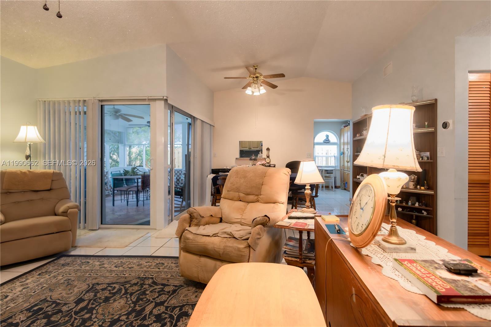 MEADOW WOOD MANOR SEC 10 - Residential