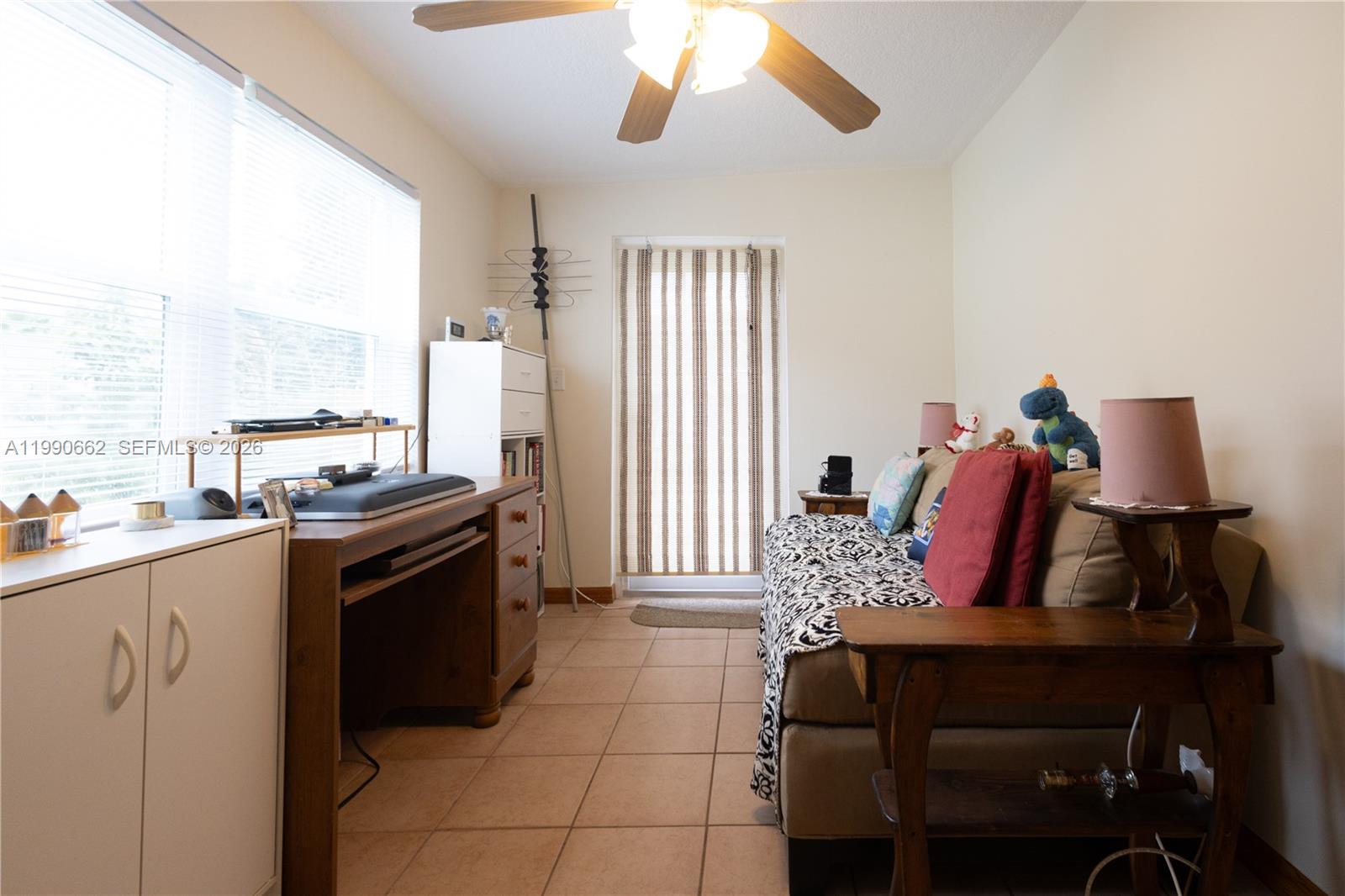 MEADOW WOOD MANOR SEC 10 - Residential