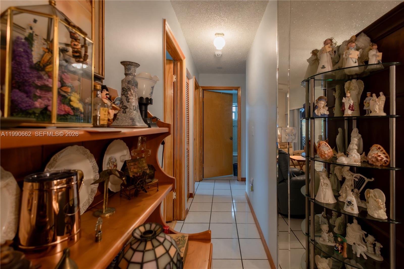 MEADOW WOOD MANOR SEC 10 - Residential