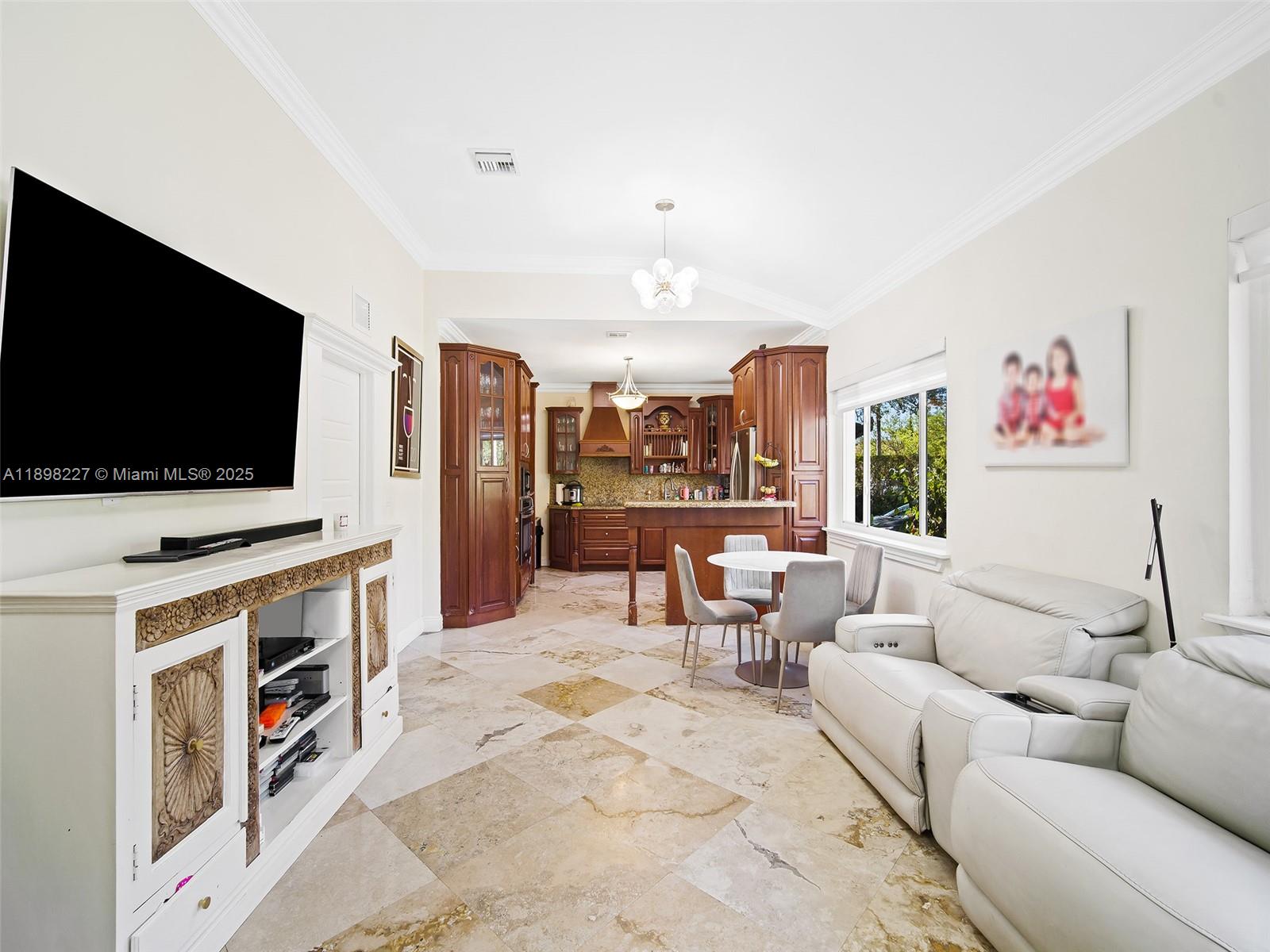 COCONUT GROVE SEC 1-CORAL - Residential