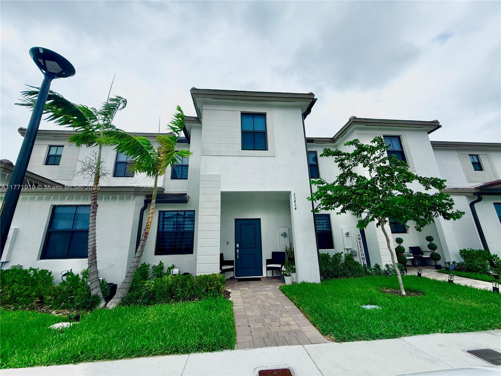 23424 Sw 127th Pl  , Homestead, Miami-Dade County, Florida - 3 Bedrooms  
3 Bathrooms - 