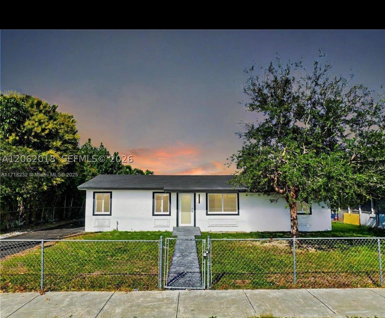 1749 SW 8th St, Homestead FL 33030