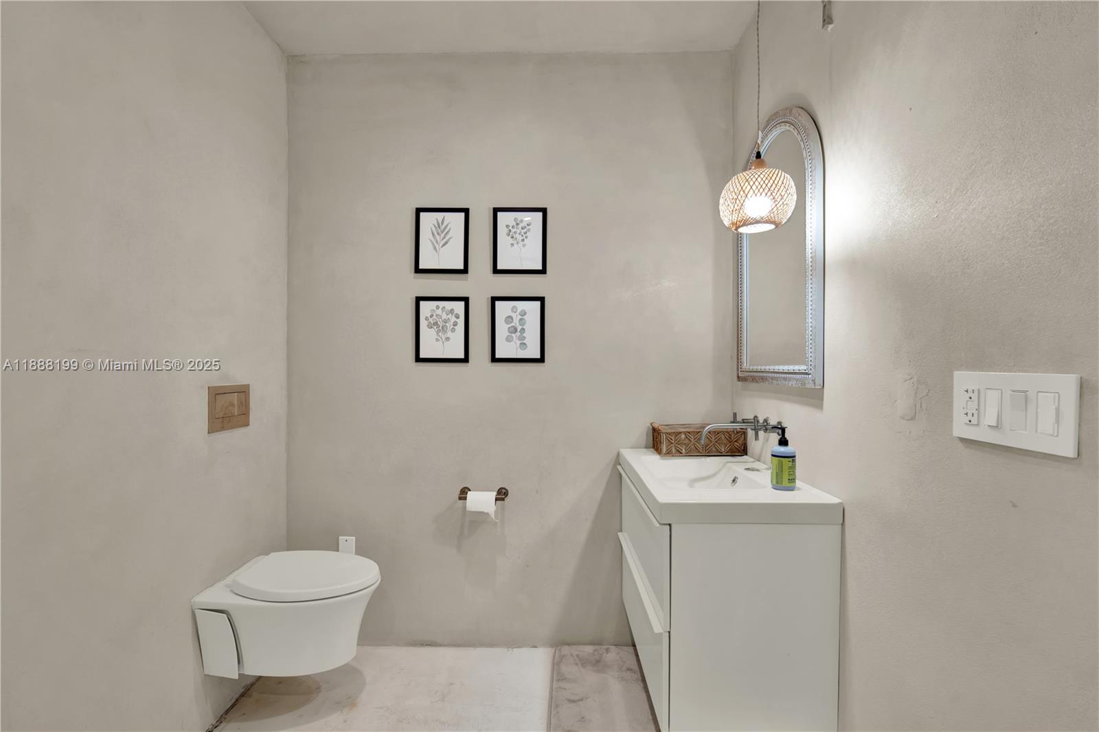BAY POINT - Residential Lease