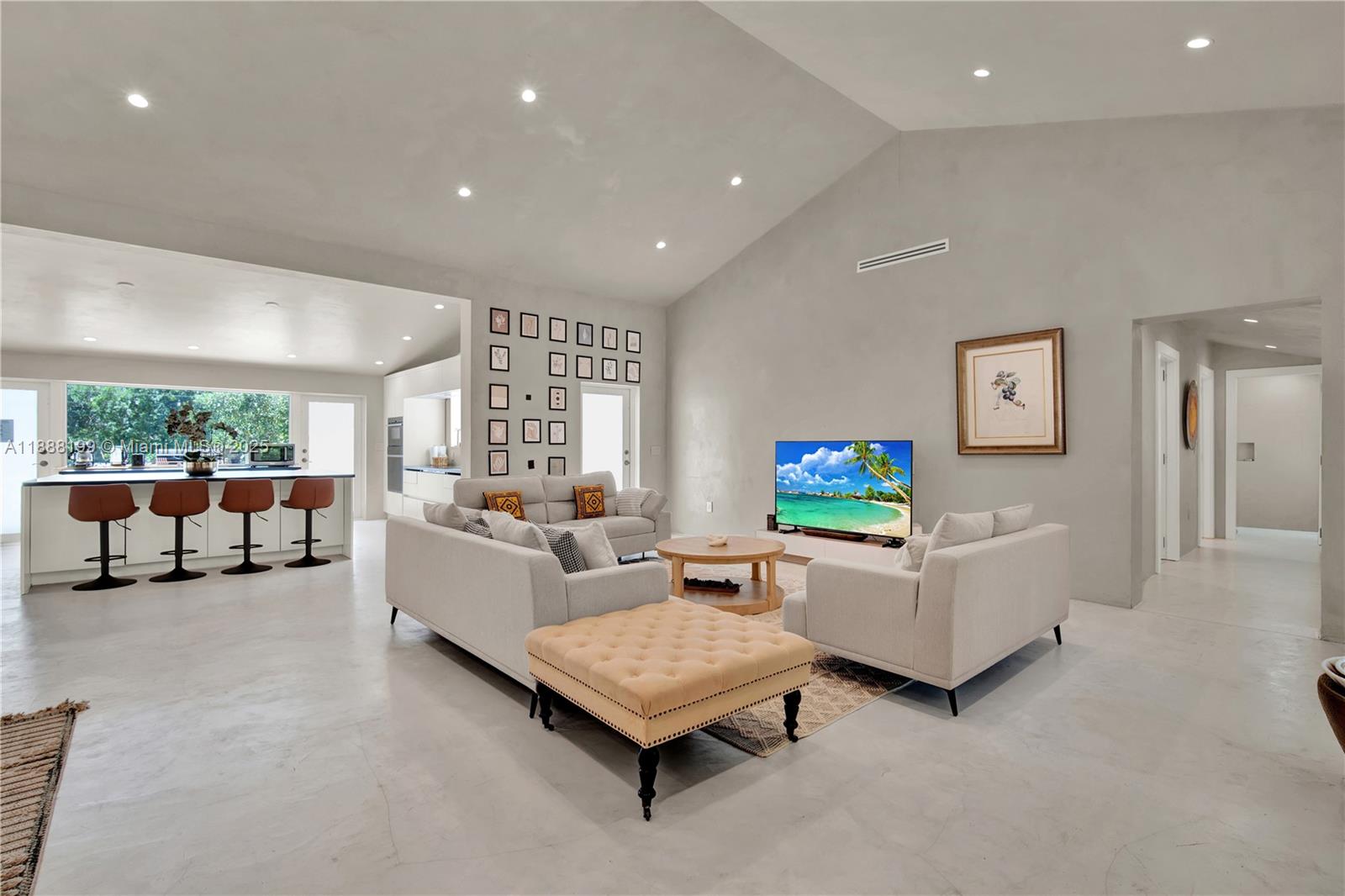 BAY POINT - Residential Lease