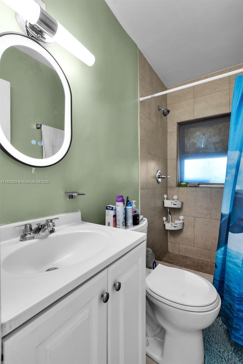 LINCOLN PARK THIRD ADD - Residential