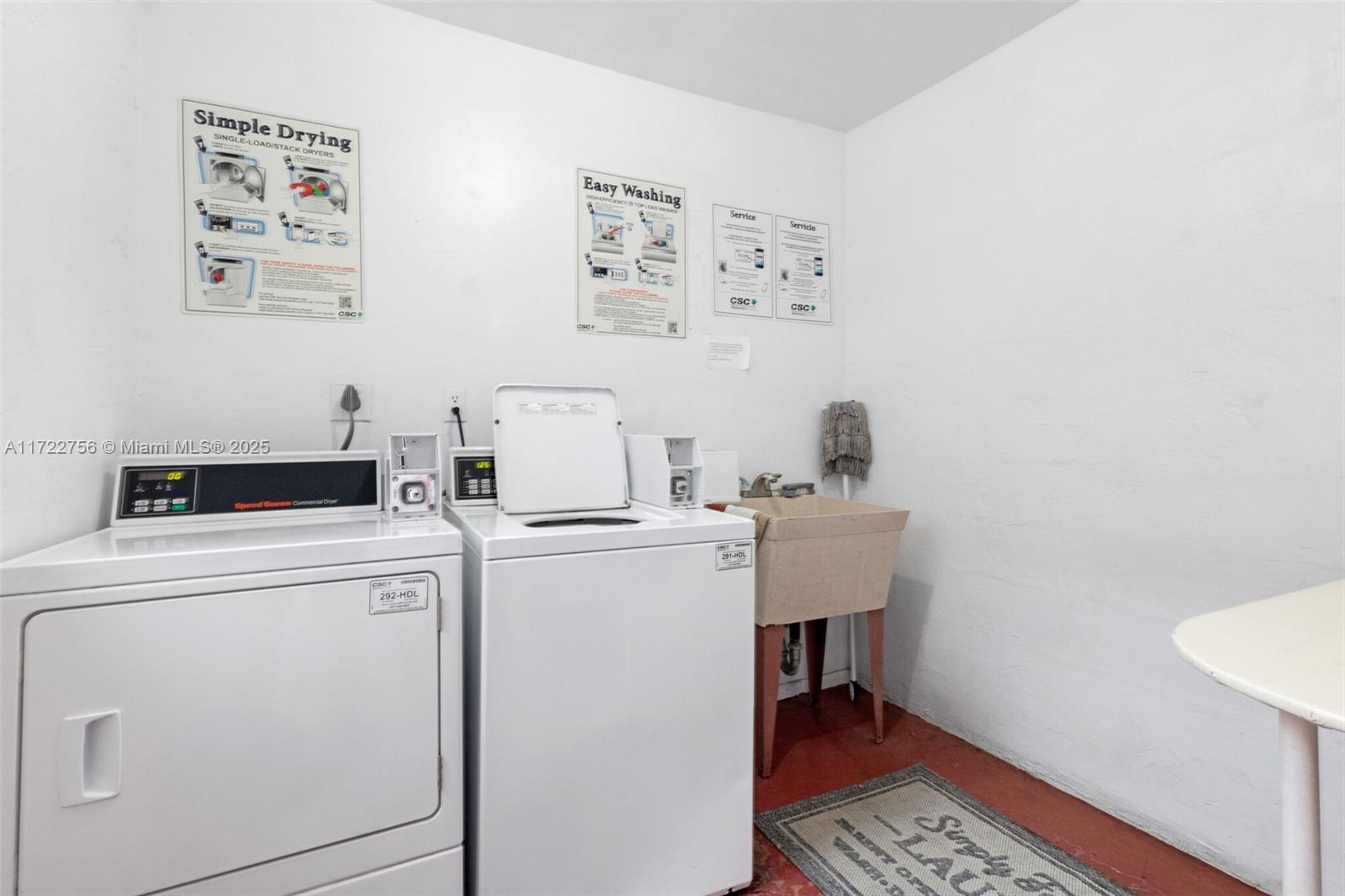 SAPPHIRE CONDO - Residential