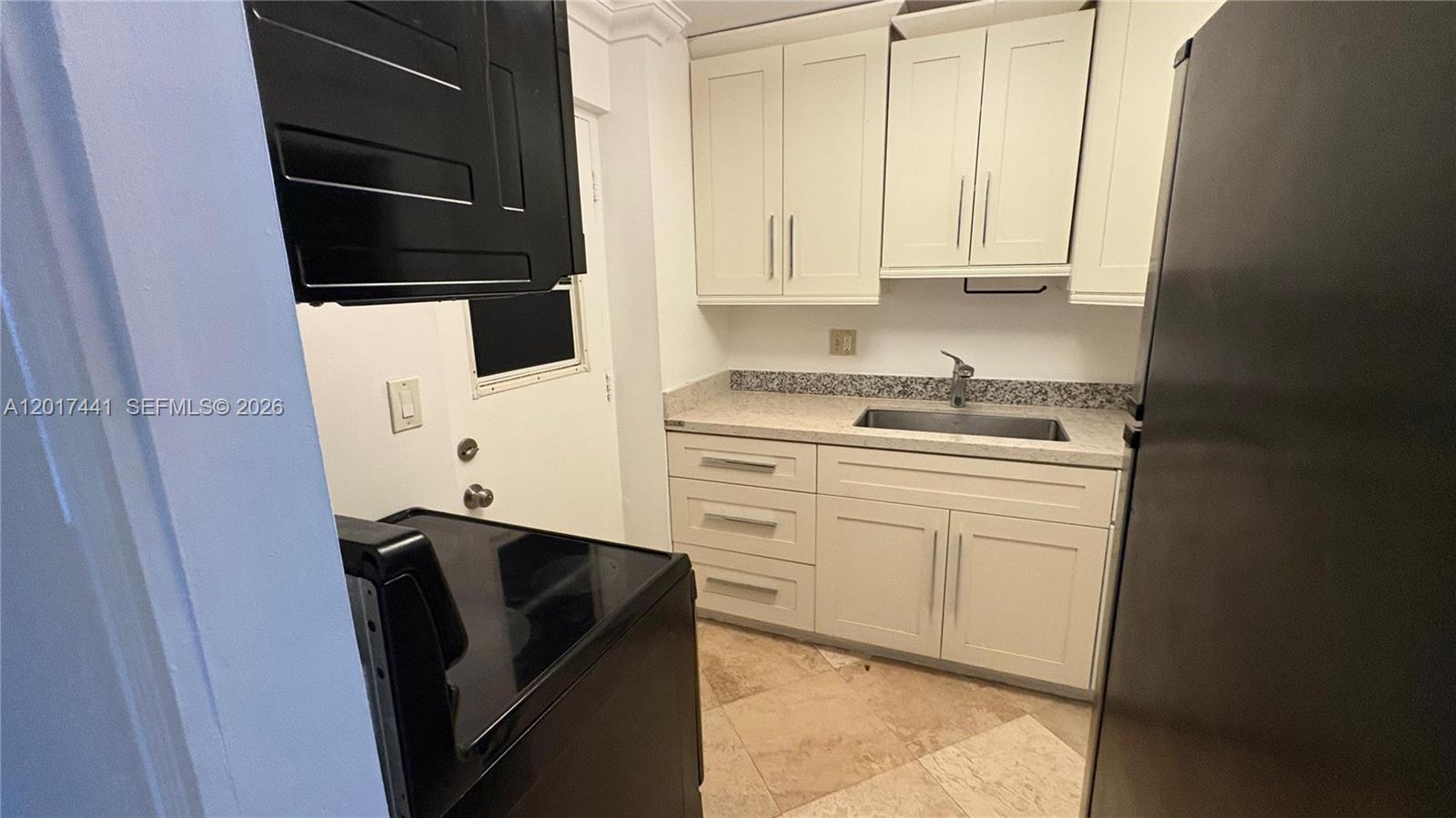 CYPRESS CREEK CONDO - Residential Lease