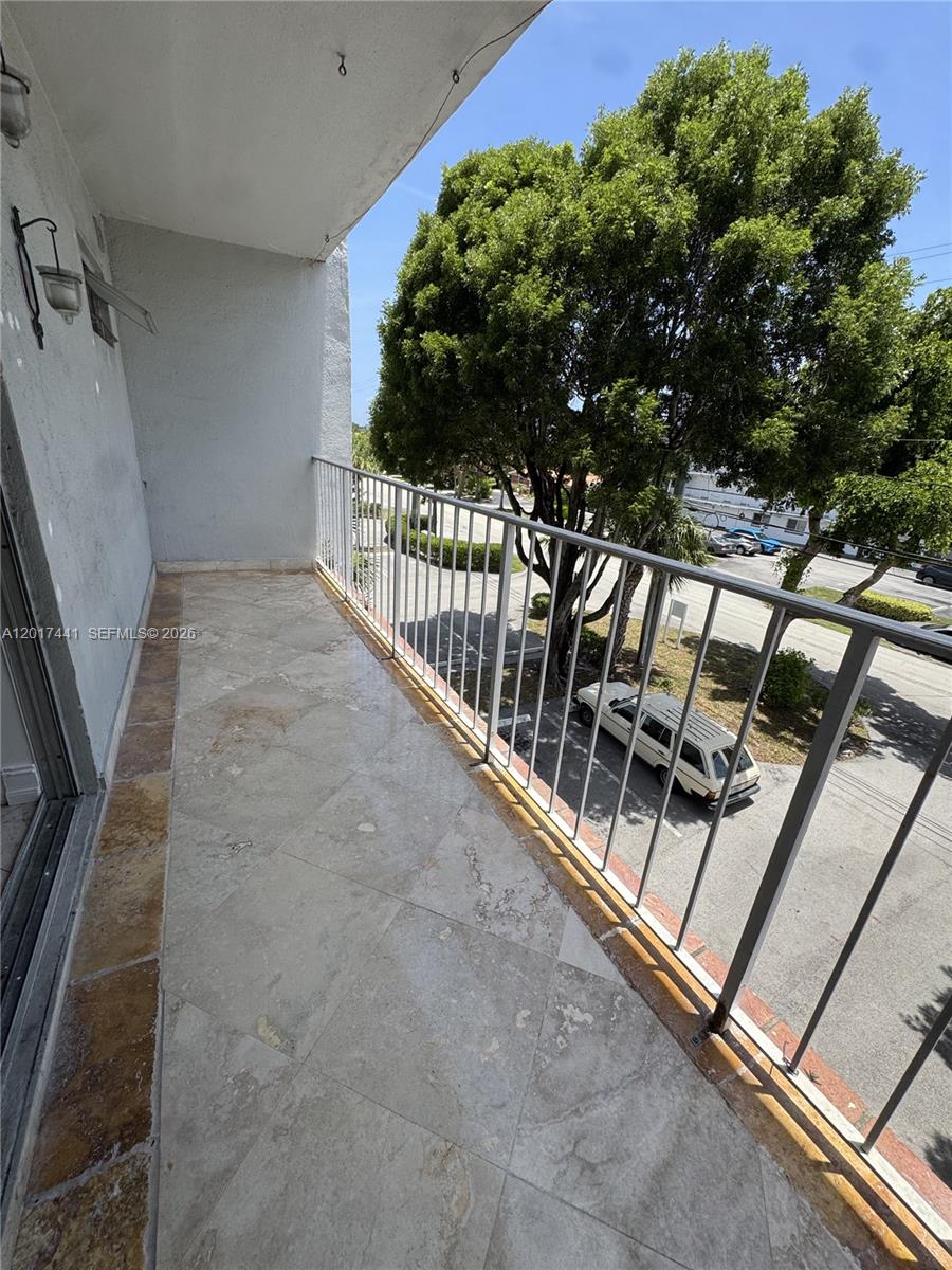 CYPRESS CREEK CONDO - Residential Lease
