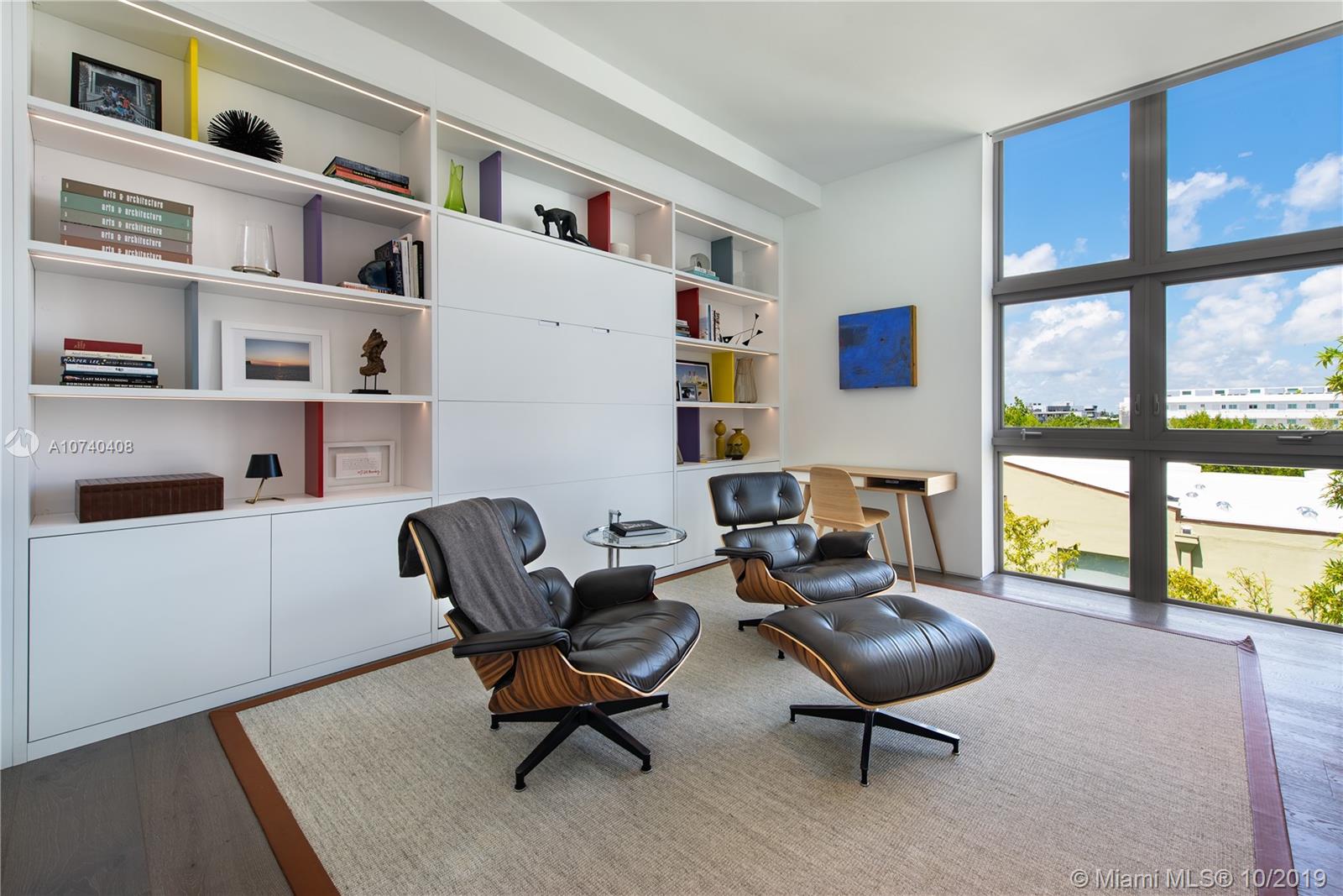 Louver House - Residential