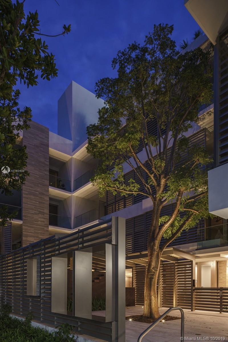 Louver House - Residential