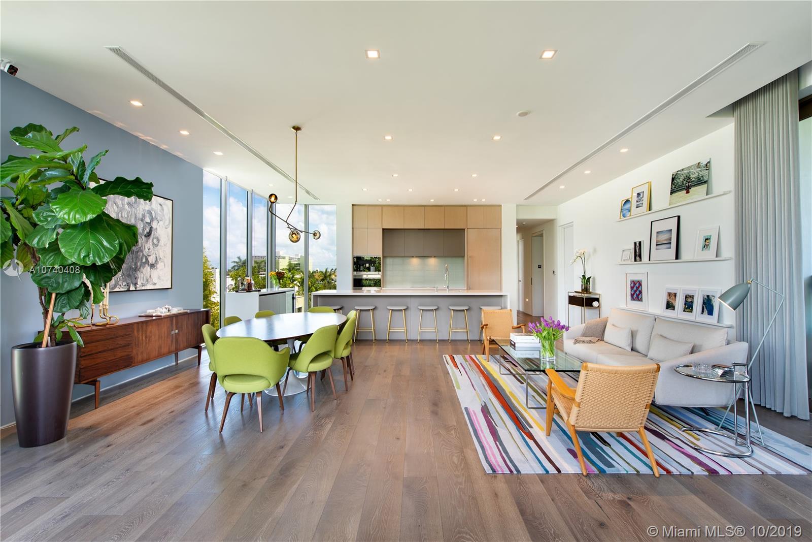Louver House - Residential