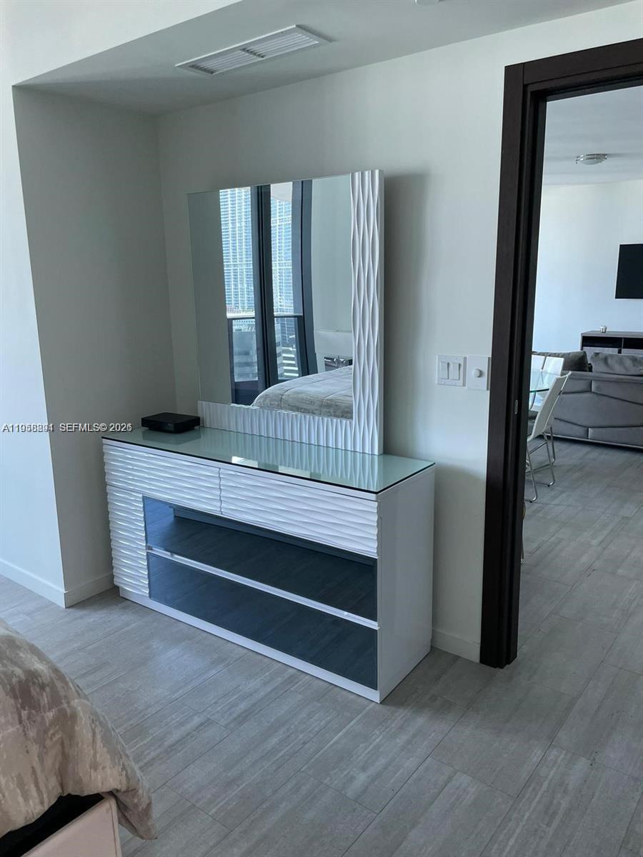 BRICKELL FLATIRON CONDO - Residential Lease