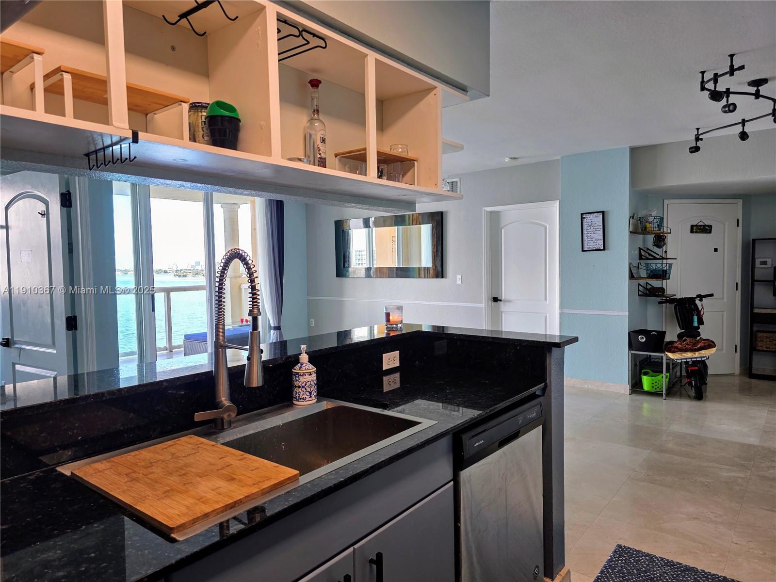 BAYVIEW CONDO AT NORTH BA - Residential Lease