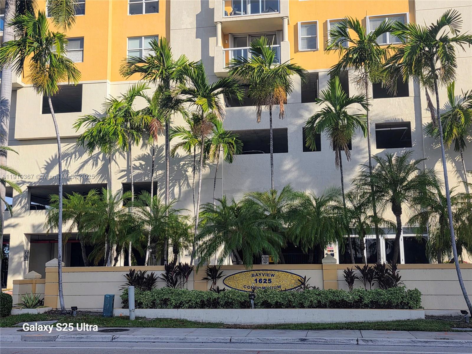 BAYVIEW CONDO AT NORTH BA - Residential Lease