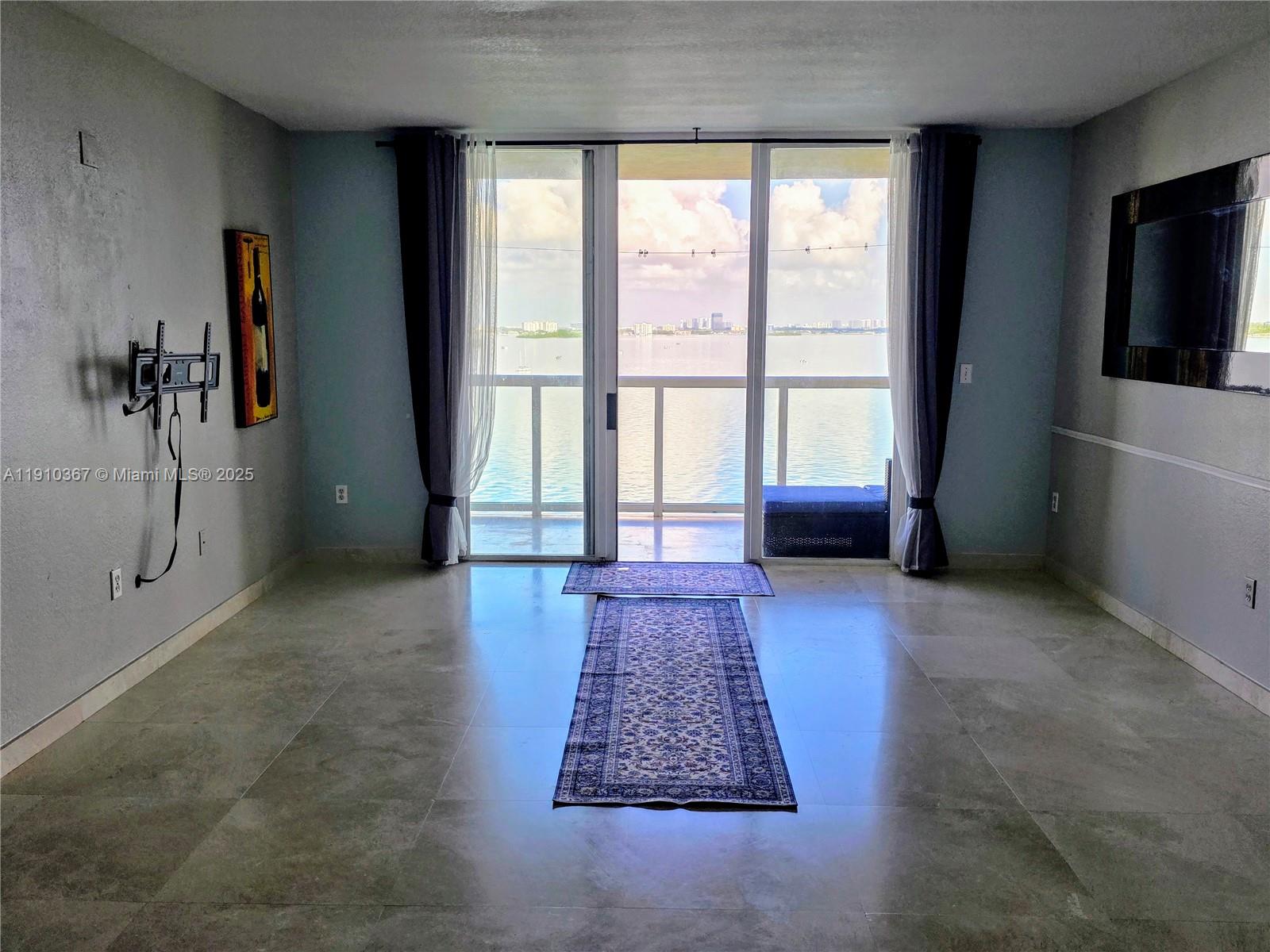 BAYVIEW CONDO AT NORTH BA - Residential Lease