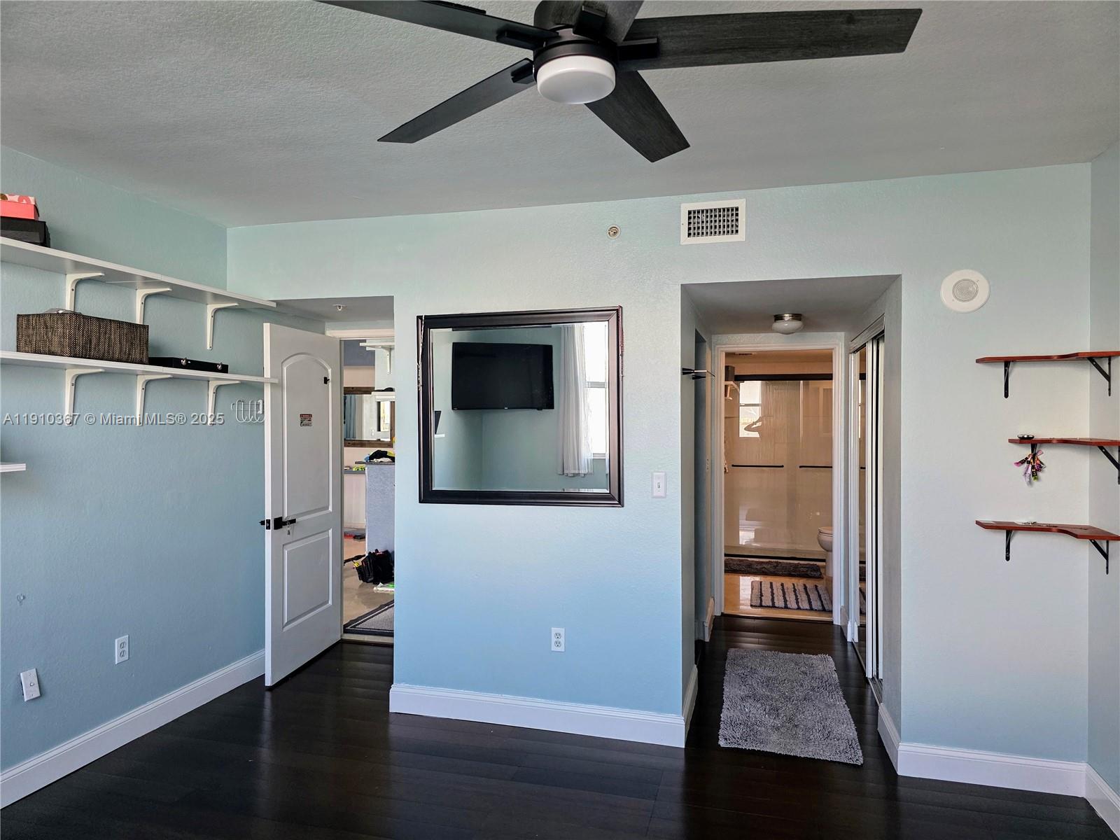 BAYVIEW CONDO AT NORTH BA - Residential Lease