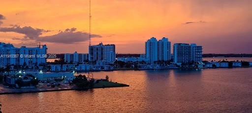 BAYVIEW CONDO AT NORTH BA - Residential Lease