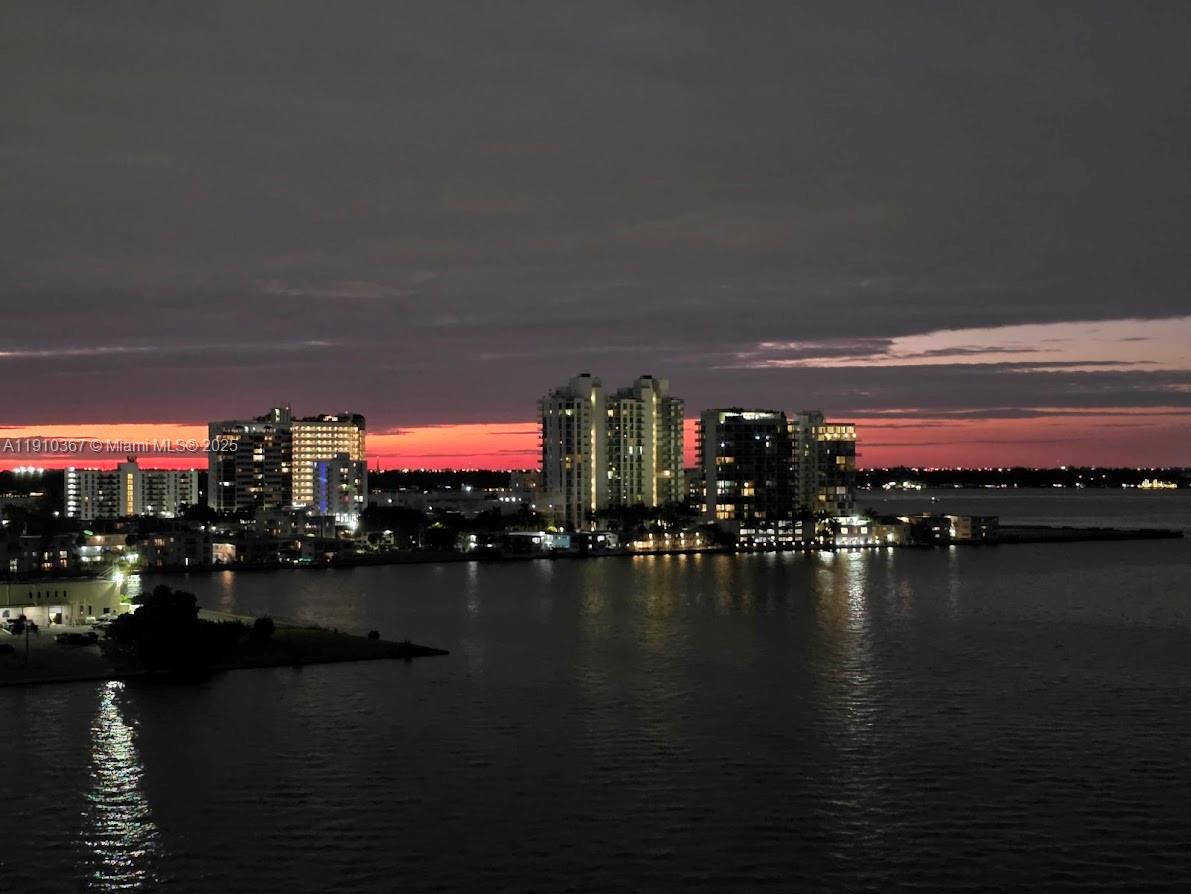 BAYVIEW CONDO AT NORTH BA - Residential Lease