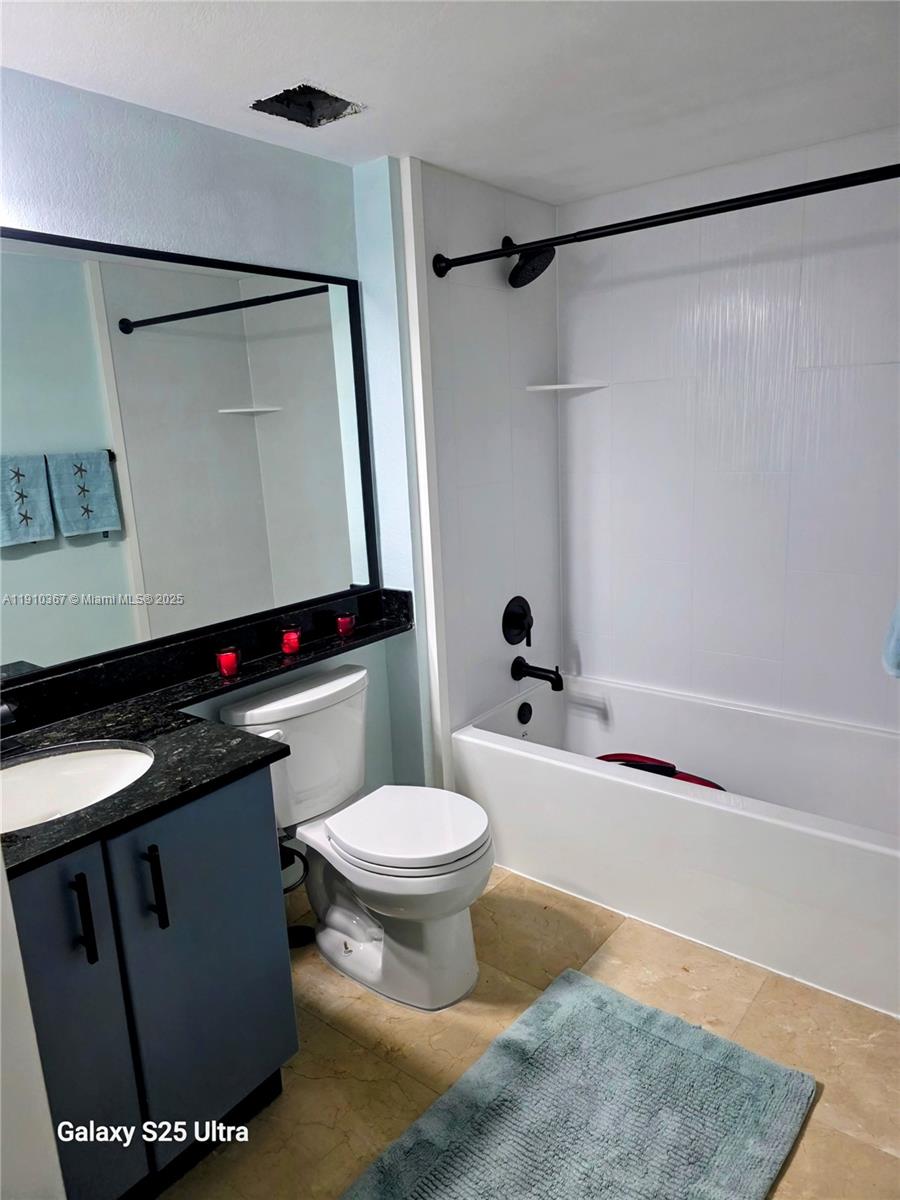 BAYVIEW CONDO AT NORTH BA - Residential Lease