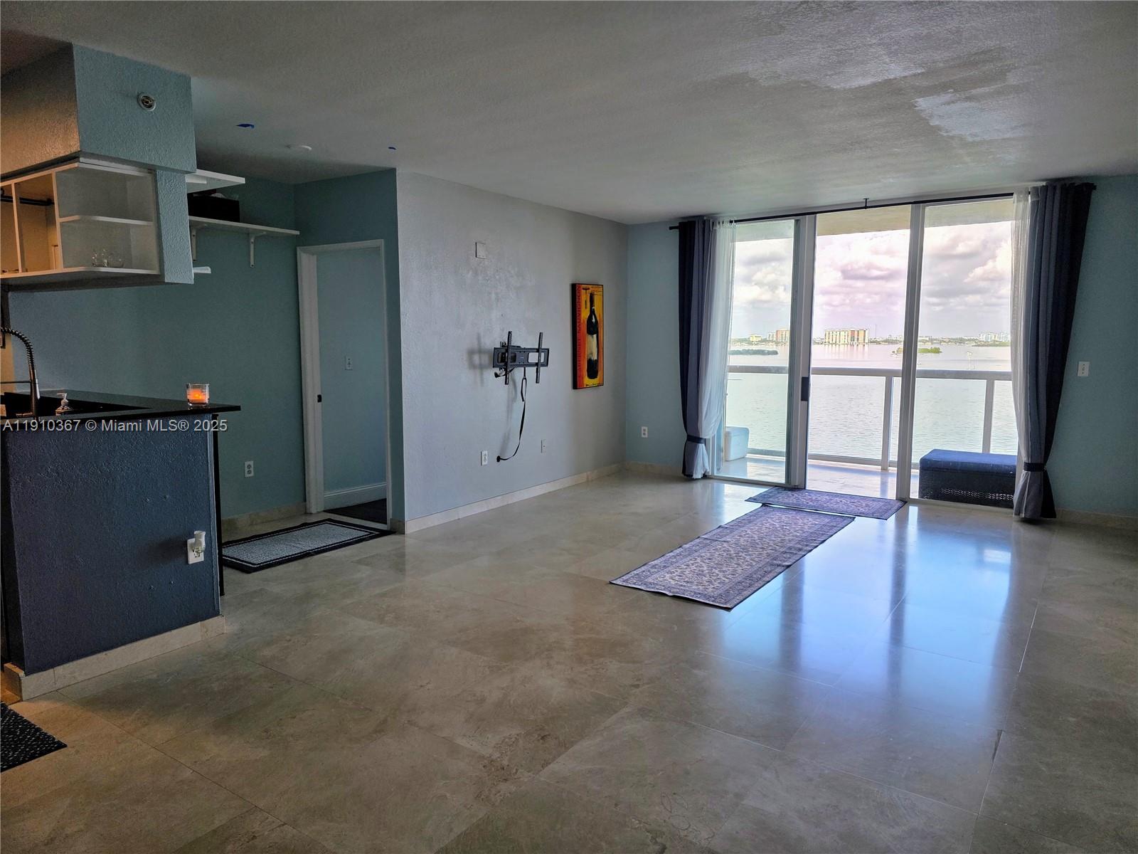 BAYVIEW CONDO AT NORTH BA - Residential Lease