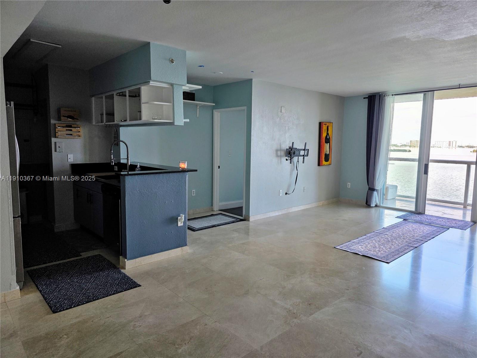 BAYVIEW CONDO AT NORTH BA - Residential Lease