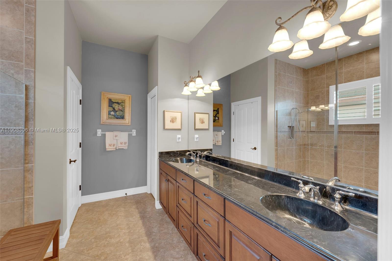 ORANGETREE BEND - Residential