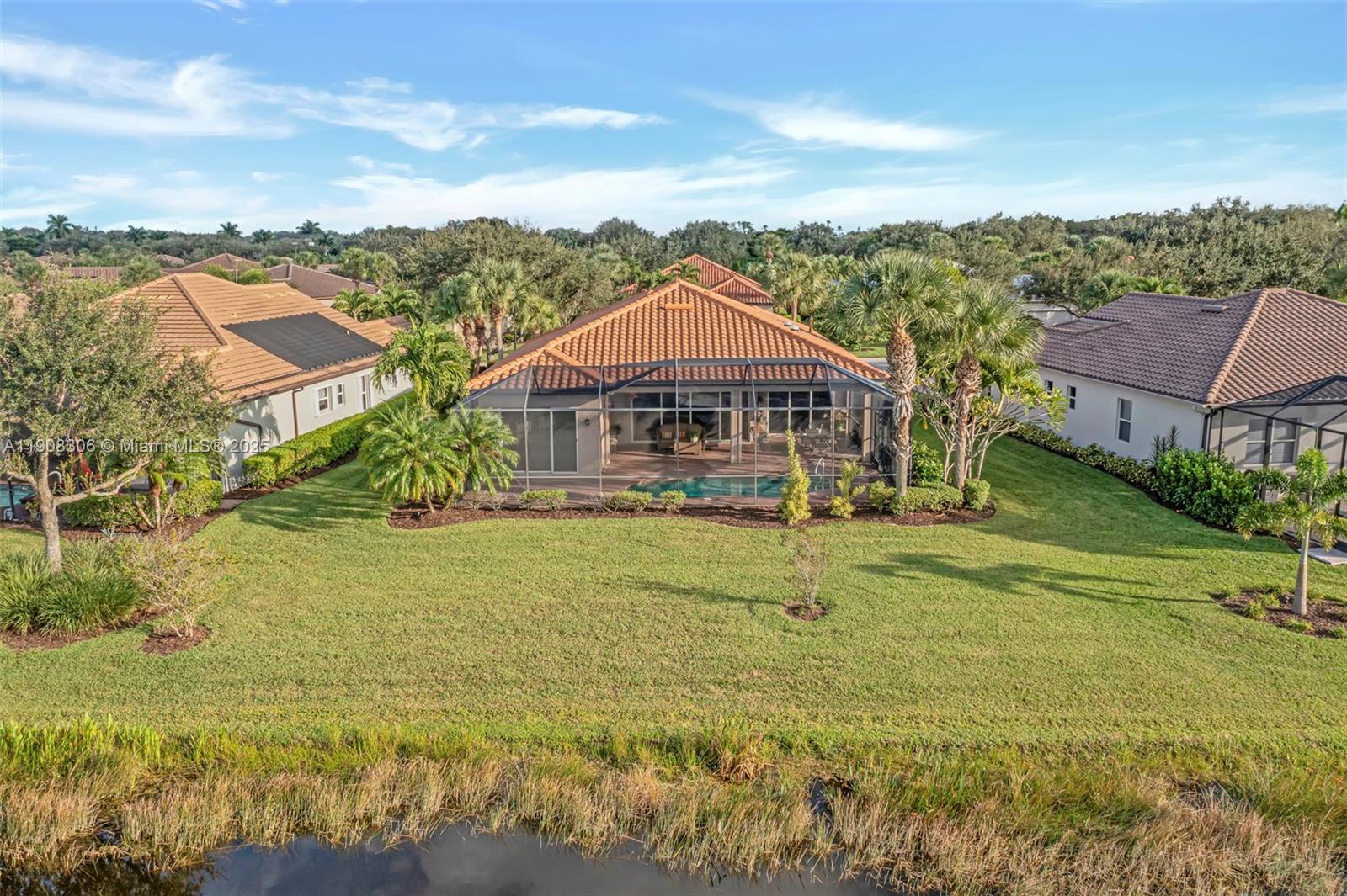 3221 ORANGETREE BEND