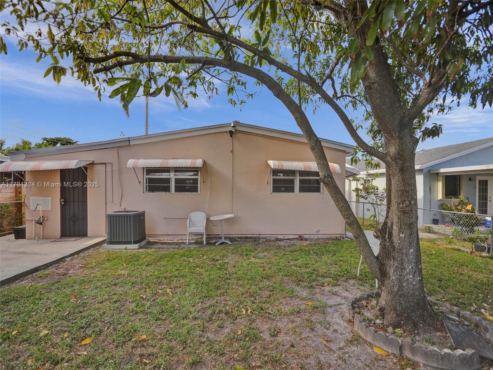 SEABOARD PARK - Residential