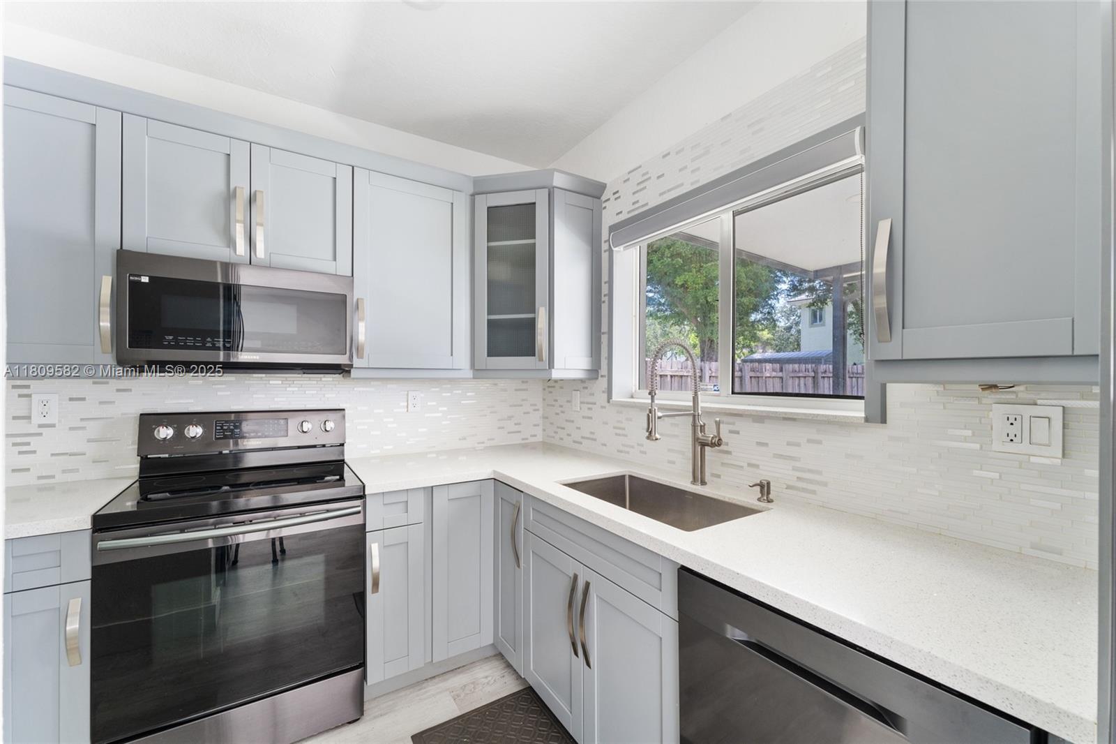 379 NE 31st Ave