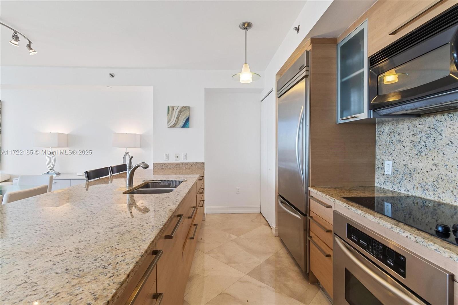 BEACH CLUB TWO CONDO - Residential Lease