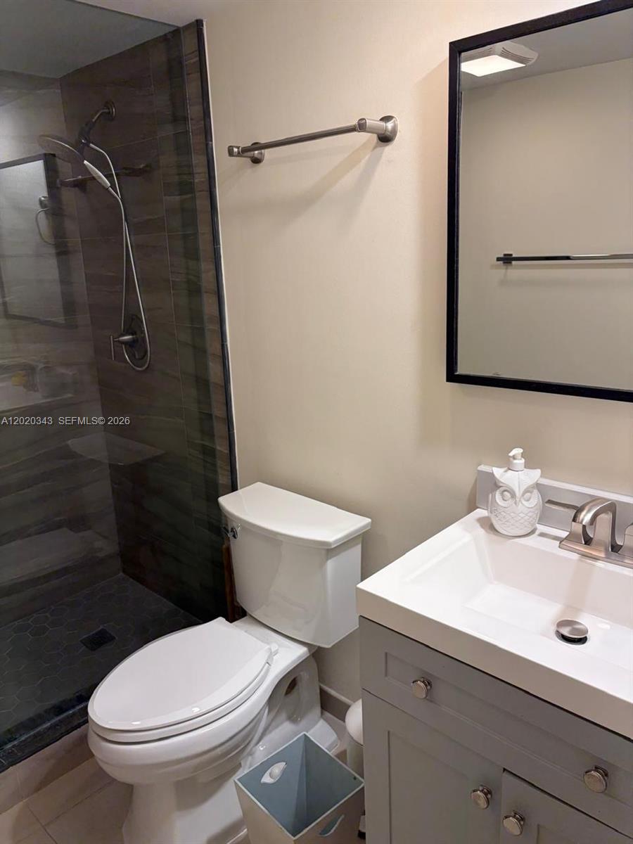 NO 113 PALM-AIRE COUNTRY - Residential
