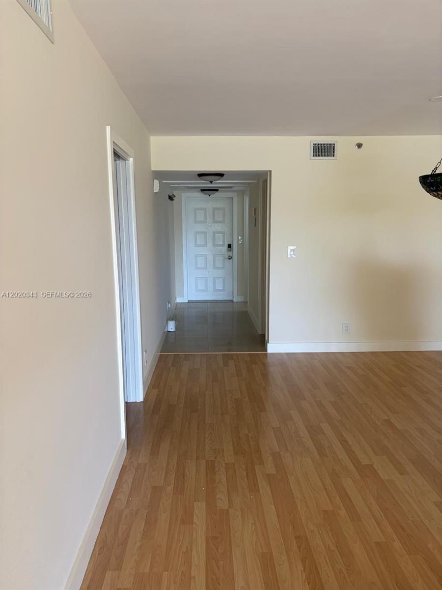 NO 113 PALM-AIRE COUNTRY - Residential