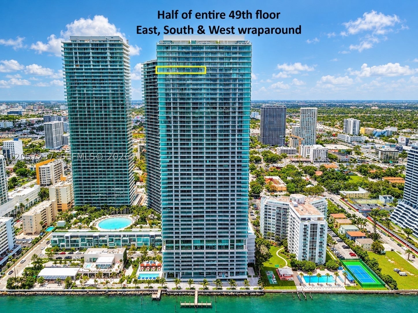 3131 NE 7th Ave PH4901