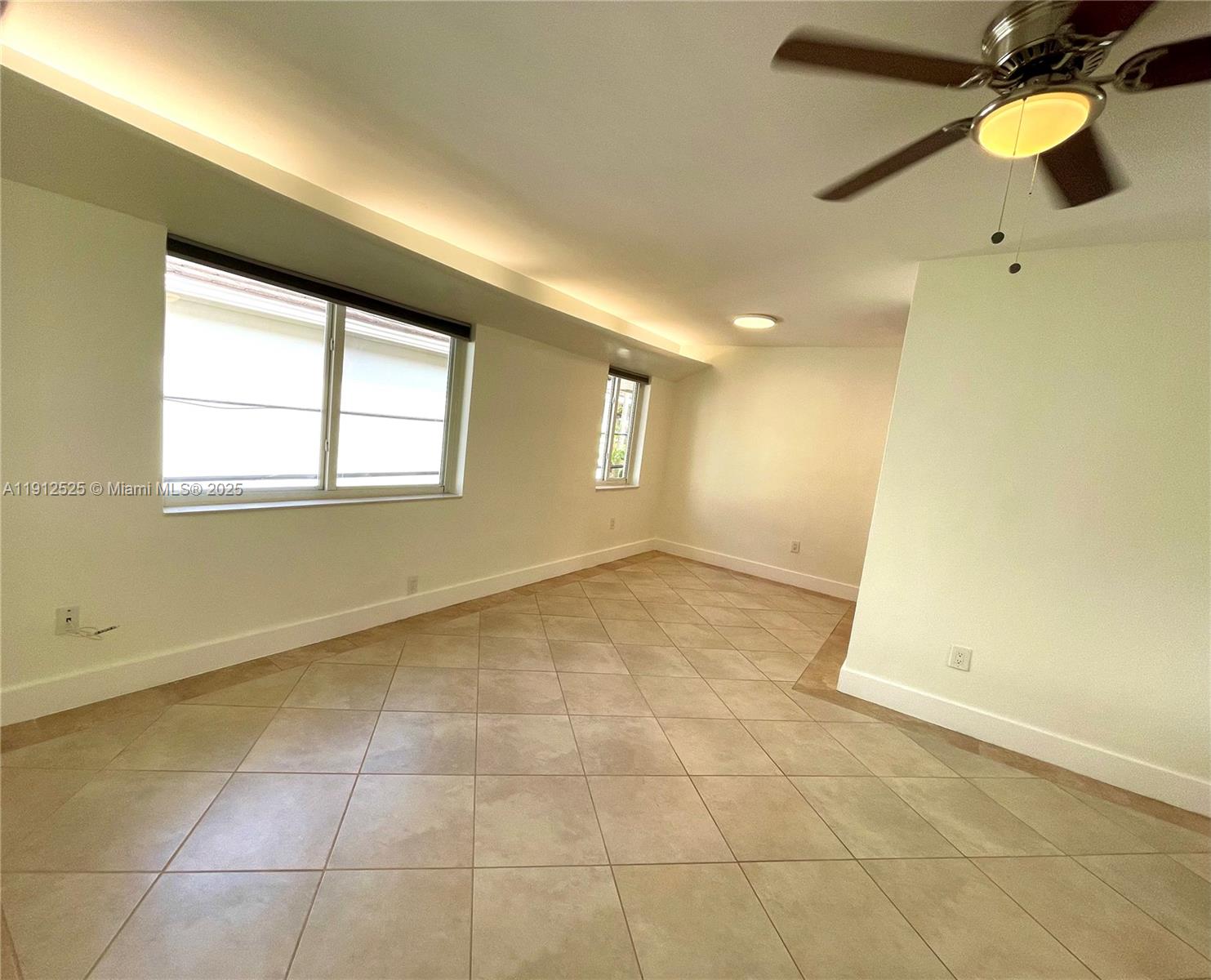 SUNRISE HARBOUR REV PL - Residential Lease