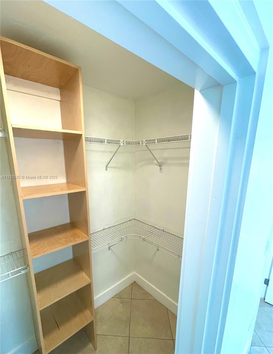 SUNRISE HARBOUR REV PL - Residential Lease