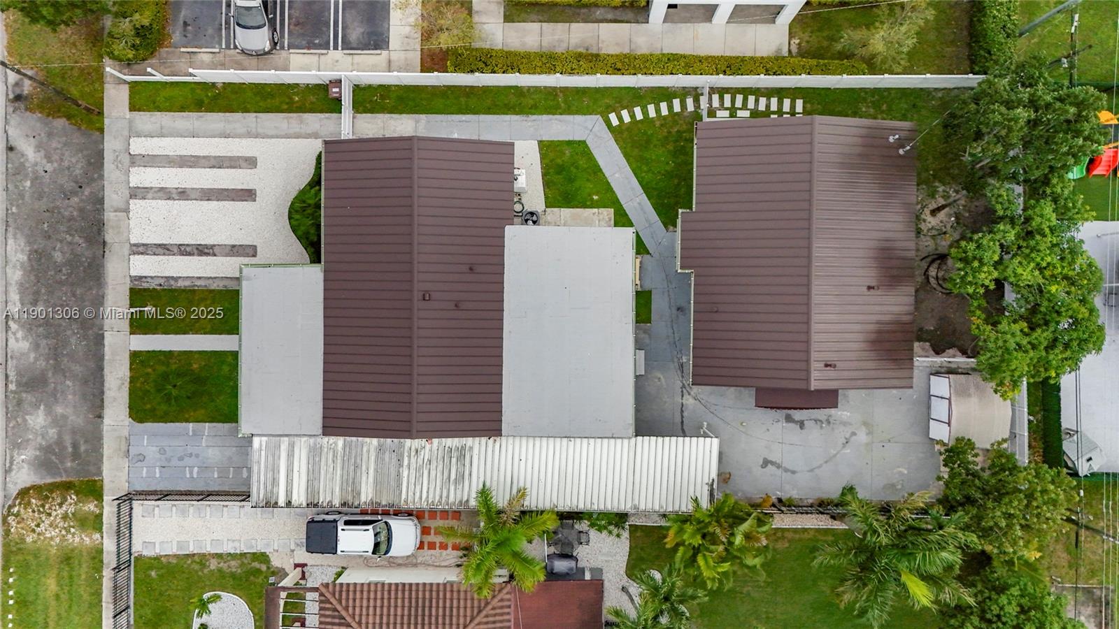 RONNIE SUE SUB - Residential Income