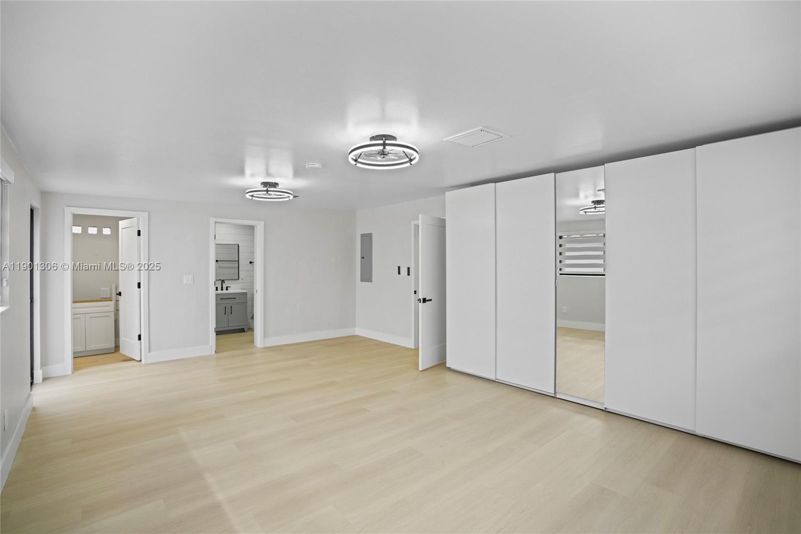 RONNIE SUE SUB - Residential Income