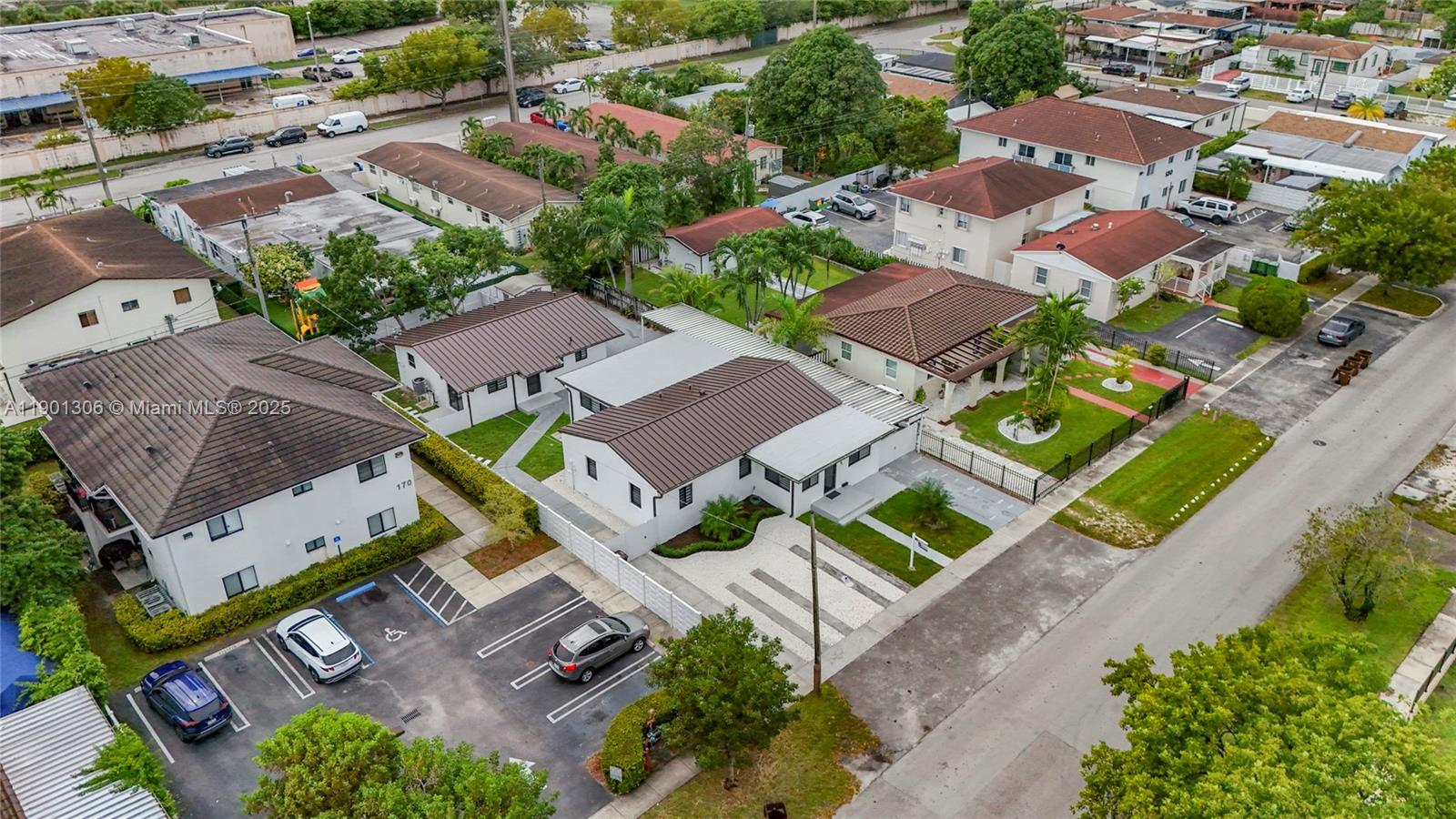 RONNIE SUE SUB - Residential Income