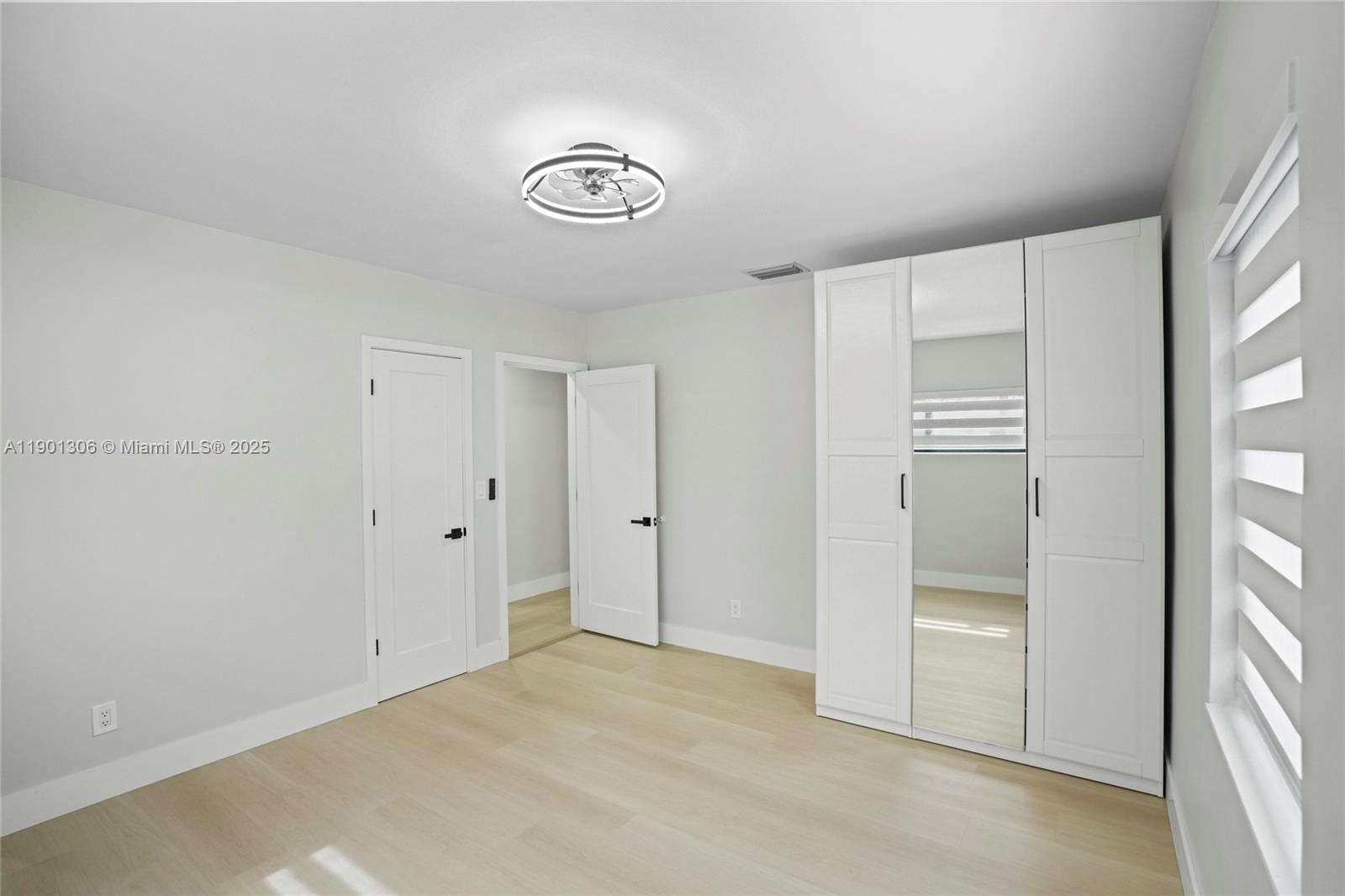 RONNIE SUE SUB - Residential Income