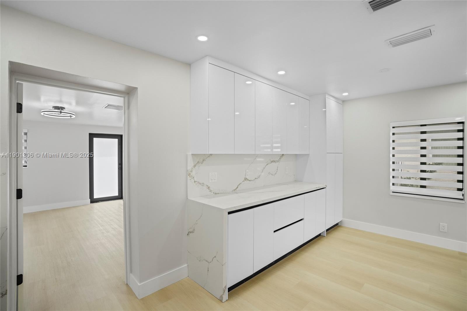 RONNIE SUE SUB - Residential Income