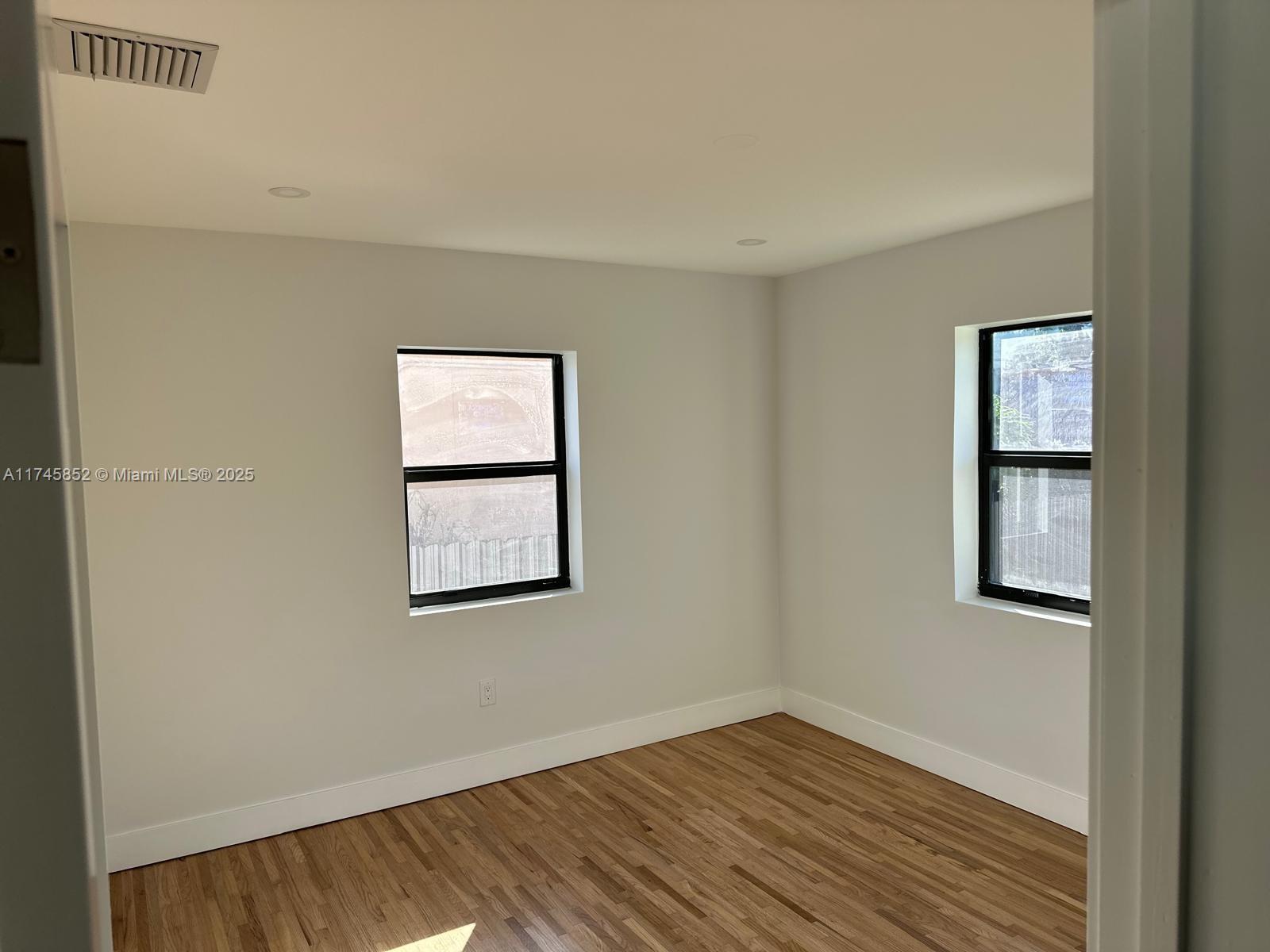 KING ARTHUR ESTATES - Residential Lease